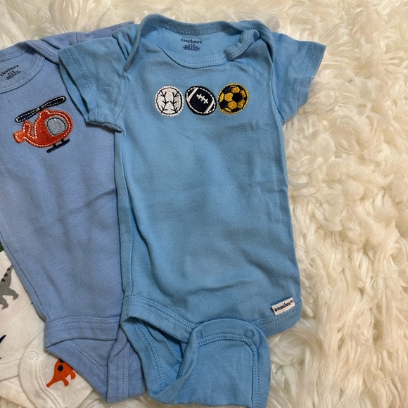 Baby Boy 0-3 months onesies bodysuit lot - Picture 4 of 6